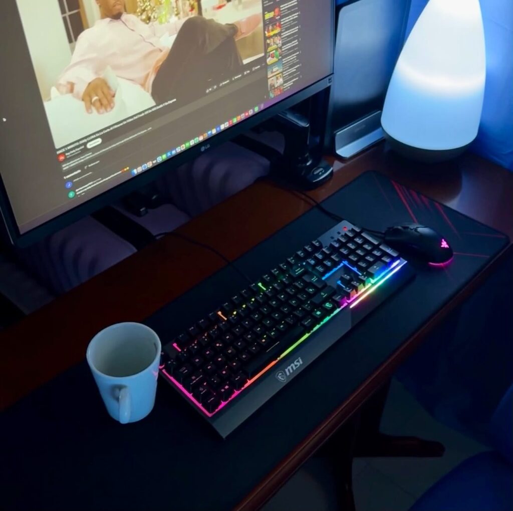 MSI Vigor GK30 Teclado Gaming RGB