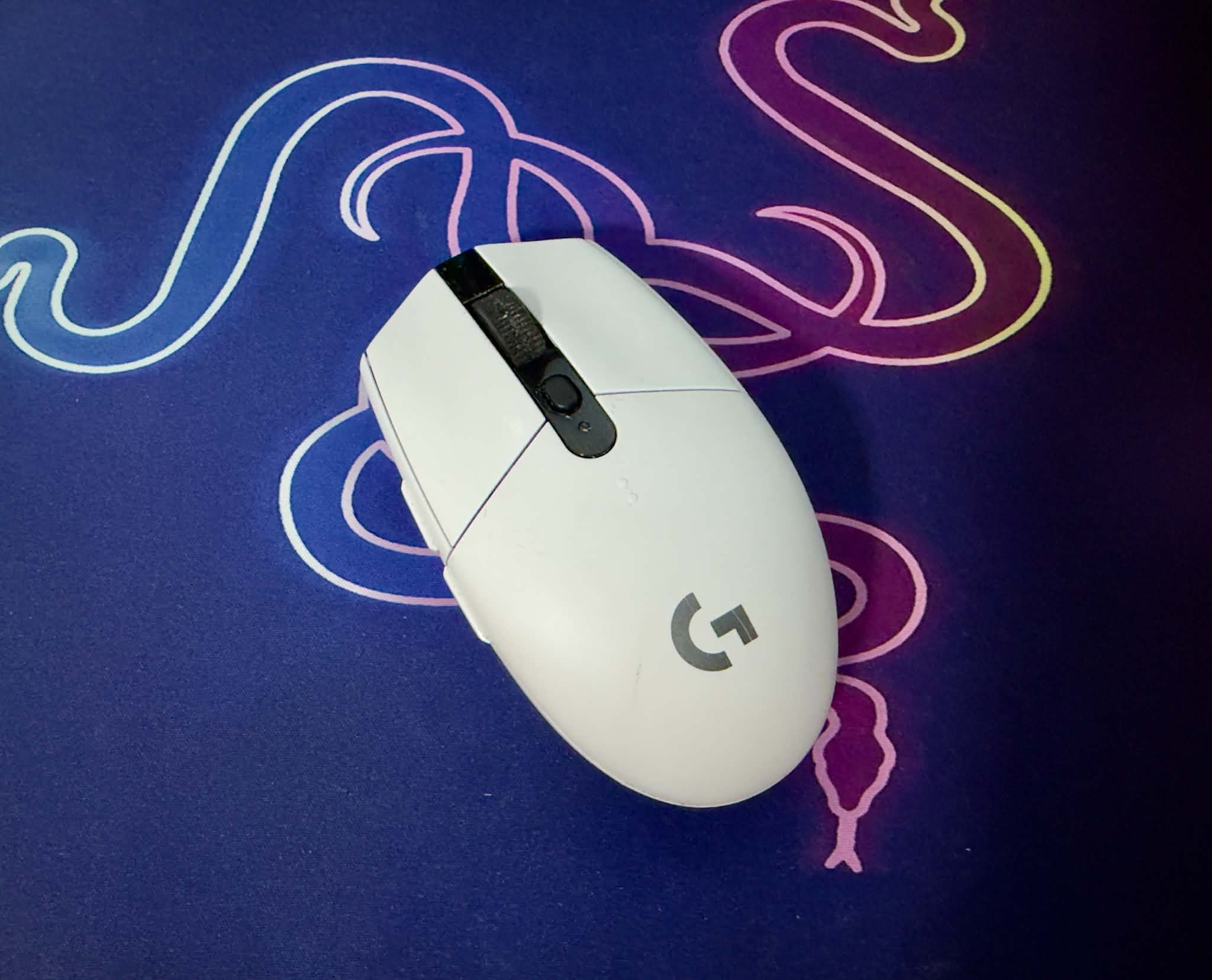 Logitech G305 