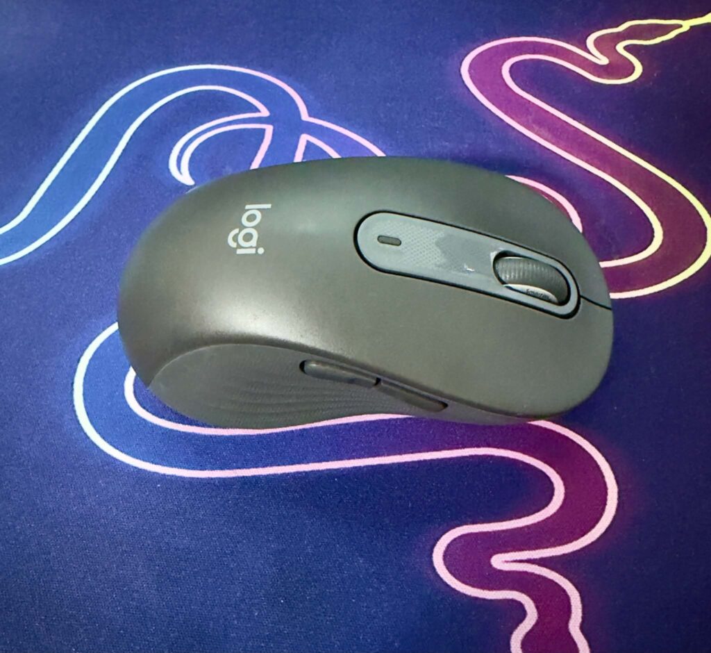 Logitech Signature M650 L Left