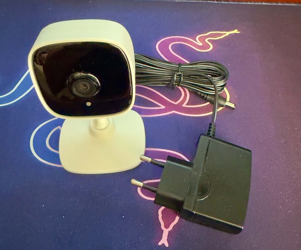Tapo C110